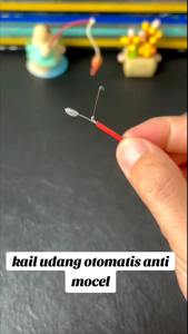 Kail Udang Otomatis Khusus Kait Udang dengan Desain Ergonomis dan Material Tahan Lama untuk Pengalaman Memancing yang Lebih Baik Pancing Umpan