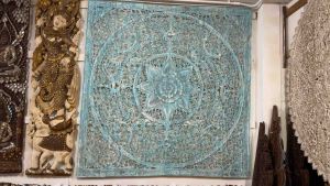 แผ่นไม้แกะสลัก 6 ชิ้น สีขัดขาวฟ้า แผ่นไม้ติดผนัง ลายดอกไม้ 180x180x1.5cm ไม้แกะสลัก ไม้สัก 6pcs Rustic square Mandala Wood Carved Panel Blue Whitewash