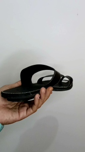 FIONA Sandal karet Wanita bahan kulit sintetis nyaman dipakai