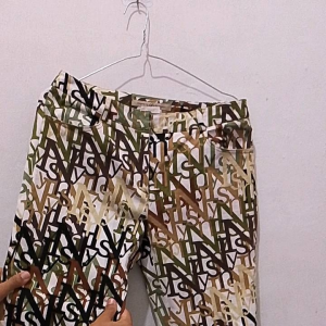 Celana Panjang Wanita Second: Tips Memilih dan Merawat