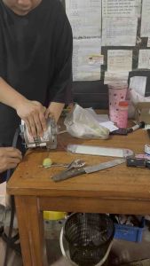 Máy phát quay là ra điện 14v để sạc bình 12v 500w lõi đồng cho xe ô tô