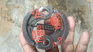 Kampas Kopling Tasco 318 Mesin Potong Rumput Clutch Shoe Tasco 318