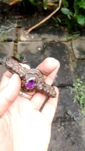 Gelang kerajaan atau kelat Bahu Perunggu kuno antik