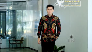 Baju Batik Pria Lengan Panjang Modern Formal dan Casual Ukuran M-XXL – Kemeja Batik Kantor Elegan