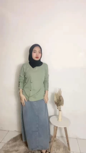 BLOUSE KNIT BUTTON/SWEATER KANCING BLOUSE INARA