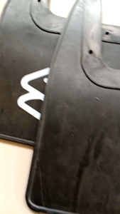 KARPET LUMPUR SUZUKI ESCUDO DEPAN BELAKANG SAMA