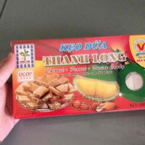 Kẹo dừa đậu phộng sầu riêng 500gram ( Thanh Long)