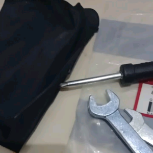 Kunci-Kunci Bawaan Motor Set Tol Bag Revo 110 Original Honda