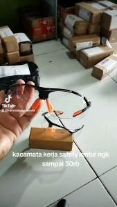 kacamata kerja olaraga safety aman pria wanita anti angin real pick