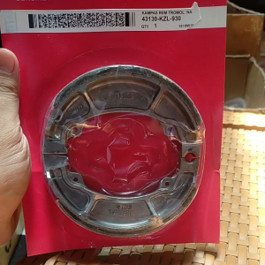 Kampas Rem Vario 110 Fi Vario 125 Fi Beat Fi Beat Karbu Scoopy fi Scoopy Karbu Spacy Fi Spacy Karbu KZL KVB Kampas Rem belakang Vario Beat