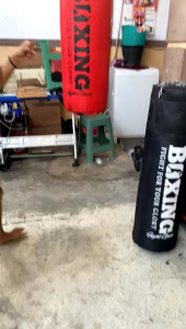 Samsak Tinju Beladiri MMA Muaythai 100 Cm Atau 1Meter Tanpa - Isi samsak gantung Murah Berkualitas