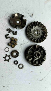 ชามคลัชหน้า yamaha มีโอฟีโน่คาบูแท้ติดรถ มือ2 พร้อมใช้งาน ของแท้ 100% ใช้งานได้ปกติ #ถ่ายของจริงตรงปก 100% #ขอคนรับได้