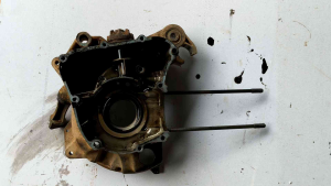 แคร้งเครื่องฝั่งขวา ชุดเฟืองท้าย ชามคลัชหลัง yamaha มีโอฟีโน่คาบูแท้ติดรถ มือ2 แท้ติดรถมา ของแท้ 100% ใช้งานได้ปกติ #ถ่ายของจริงตรงปก #ขอคนรับได้