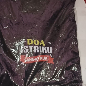 kaos t shirt kata kata BUKAN AKU YANG HEBAT TAPI doa ISTRIKU YANG kuat kaos dewasa viral kekinian comed