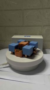 Rơ le Relay 5 chân 12V hoặc 24V 100A UUS (kèm chân giắc)