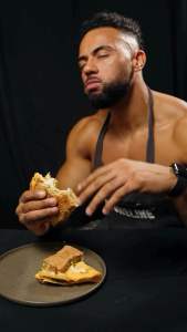 STONELINE® FUTURE  Deep Frying Pan 28 cm | with Strainer Lid