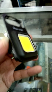 lampu mini COB lampu kemah multi fungsi dapat di cas waterproof
