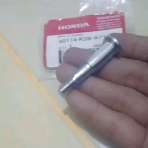 Baiknya Menggunakan Baut Pengunci Handle Rem Kanan Depan Genio Vario 125 150 160 Original Honda