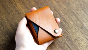 Dompet Kartu + Box + Muat Hingga 10+ Kartu + Slot Tempat Uang Terlipat Handcrafted