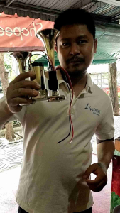 แตรลมไฟฟ้า ดังดี ไม่ต้องใช้ถังลม สำหรับใช้ไฟรถ12v. ครบชุด รถใหญ่ รถเล็ก ติดได้