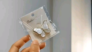 Bros Kupu Putih / Bros Hijab Import / Bros Hijab Besar / Bros Jilbab Import / Bros Korea Murah / Bros Jilbab Korea / Bros Import / Bros Hijab Viral Kekinian Bisa COD