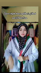 Jilbab segiempat motif Palestina