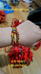 combo 100 vòng tay chỉ đỏ nút ngũ sắc