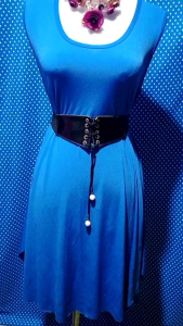 DRESS KUTUNG/SLEEVELESS BIRU 137: Desain Modern & Elegan