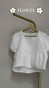 FLOWZY เสื้อแขนตุ๊กตา ทอลายดอกไม้ เนื้อผ้าแจ็คการ์ด