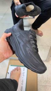 Giày thể thao giày chạy bộ HOKA Clifton 9 cỡ lớn 45 46 47 48 cho nam chân to bè. Big size running shoes for wide feet.