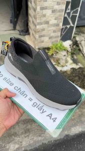 Shop bán giày thể thao xỏ không cột dây cỡ lớn 45 46 47 48 cho nam chân to. Big size sport shoes for wide feet.