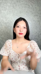 (Chính hãng giá sỉ) kem  Face lười thượng hạng  Queenie Skin  mẫu mới 35g  Dưỡng trắng da dưỡng ẩmse khít lổ chân lông dưỡng trắng da chuyên sâu ) (mỹ phẩm Queenie Skin chính hãng )