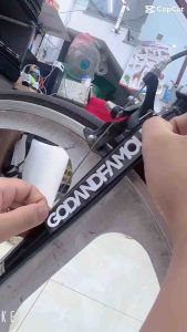 Tem in nhiệt uv &GODANDFAMOUS in công nghệ nhật bản sắc nét bền màu chịu nhiệt tốt. Siêu bám dính