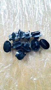 KLIP KANCING HOLDER SOKET KABEL MOBIL Original