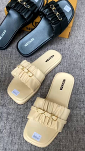 sandal wanita nevada//sandal slop wanita hiasan rantai