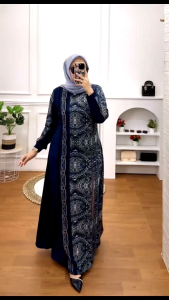 Desain Ethnic Indonesia: Pakaian Tradisional Wanita untuk Acara Formal