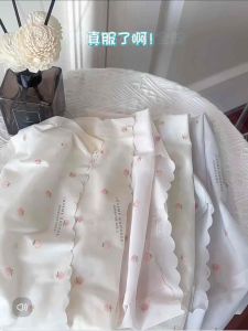 Hi.sweetie 🎀 [Ready Stock] Strawberry 🍓Ultra Thin Quick Dry Mid Waist Ice Silk Seamless Panties Breathable Woman Panties