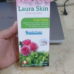 dung dịch vệ sinh phụ nữ lauraskin giúp làm sạch vùng kính ngăn ngừa nấm ngứa kháng khuẩn khử mùi hôi ....