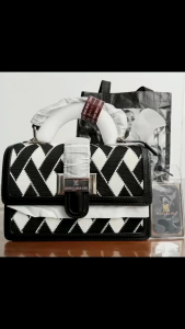 Tas Rajut Wanita Brand MENGLISHA Camera Bag Monokrom Hitam Putih Spesial Premium kd 108