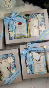 ของขวัญวันแม่ gift set gift box เซตของขวัญ ไหว้คุณแม่ ผ้าพันคอ ดอกมะลิช ชามะลิ แก้ว