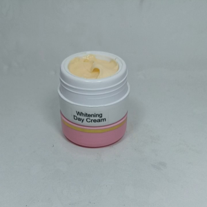 whitening day cream / cream viral terlarisss (cream siang)