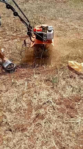 Mesin traktor kebun mini tiller 2 tak
