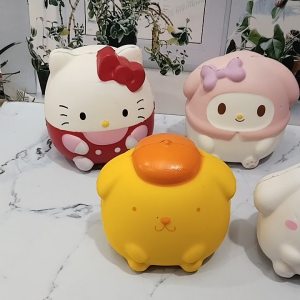 Squishy Sanrio Duduk Gemoy: Aksesoris Pel Pel dan Mainan Lucu