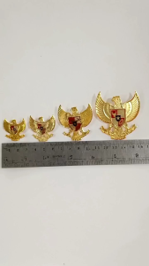 Pin Bros Merah Putih Garuda MPG Berkibar Indonesia Lapis Resin 4 Model