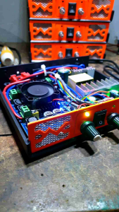 POWER AMPLIFIER CLASS D MODEL BUILT-UP 2 CHANNEL 120 X 120 WATT ORI 32 PIN SMPS 24 VOLT ORI