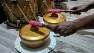 Bonang Kenong Jaranan Bahan Besi Isi 2 Plus Pemukul