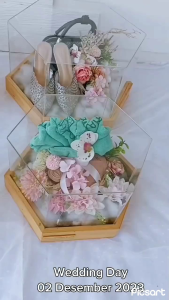 Kotak Hantaran Pernikahan Elegan: Model Hexagonal & Berbahan Kertas