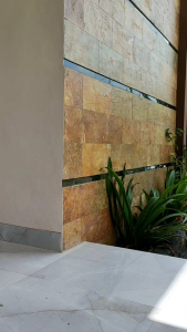 Hugo Pants - Celana Pendek Chino | Distro | Surfing | Jumbo | Pria Bahan Katun