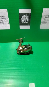 รอกตกปลามือ 2 ญี่ปุ่น Shimano ultegra 2500