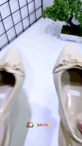 Sandal Sepatu Balet Wanita FlatShoes Mules Hak 3CM Warna Hitam Cream